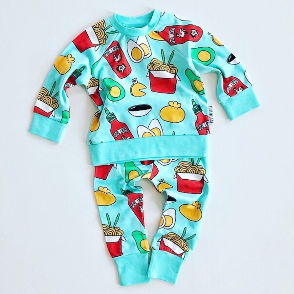 Purllamb Purl Lamb Kids Toddler Set in Noodle Bao Bun design Rare 4T 5T Clothes